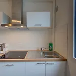Grand - Wifi -parking - Tramway 1 Min Apartment